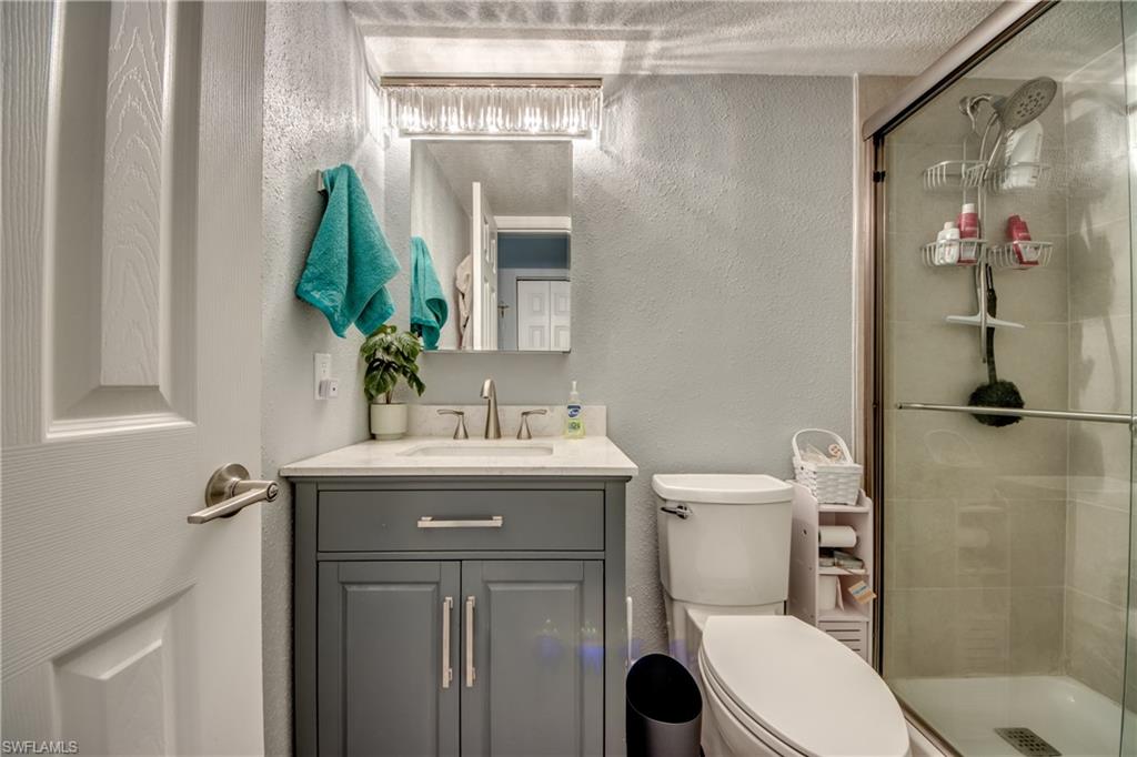 7050 Nantucket Cir 1 Property Photo 28