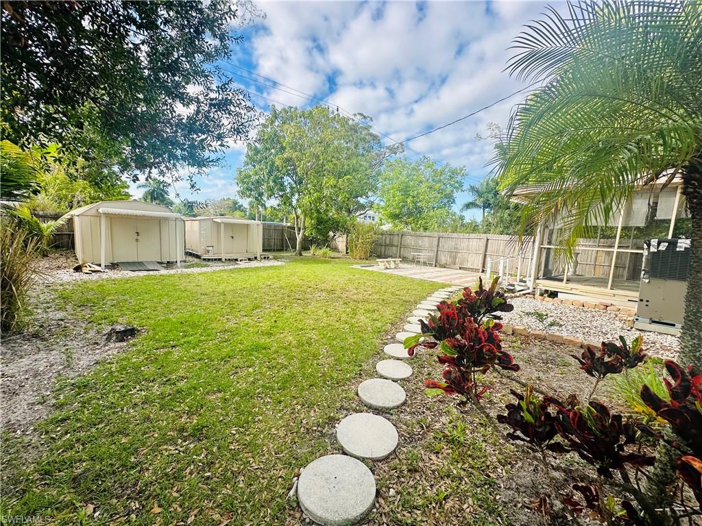 4428 Bessie Ave Property Photo 5