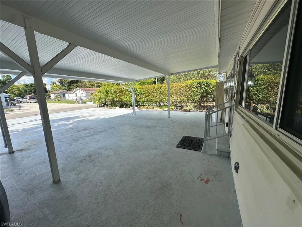 4428 Bessie Ave Property Photo 15