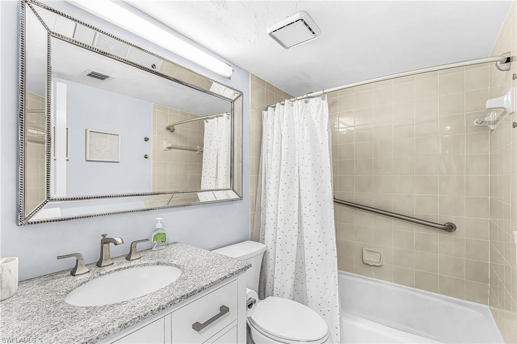 8402 Estero Blvd 704 Property Photo 21