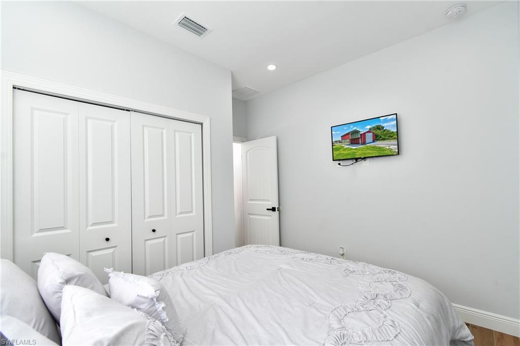 7655 17th Pl Property Photo 15