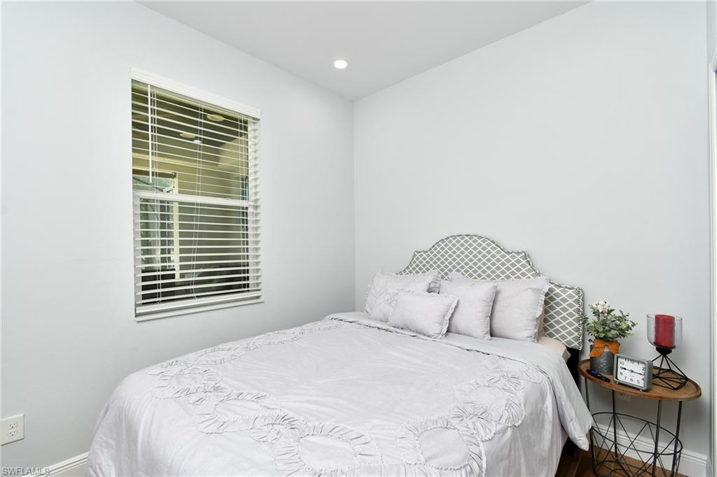 7655 17th Pl Property Photo 19