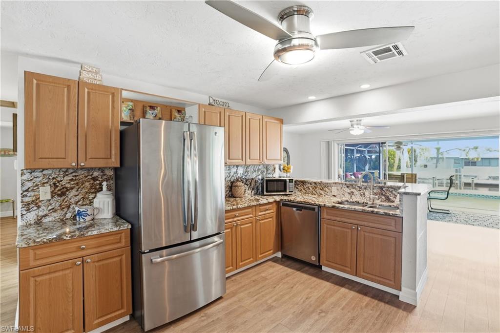 5125 Rutland Ct Property Photo 7