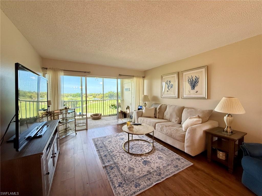 1580 Pine Valley Dr 404 Property Photo 15
