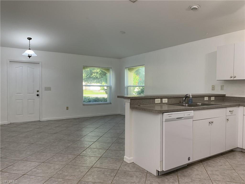 1242 Se 24th Ave Property Photo 10