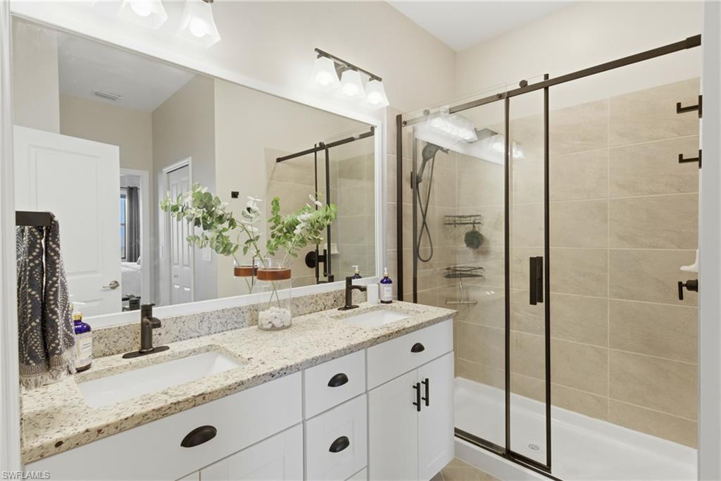 14208 Pine Lodge Ln Property Photo 21