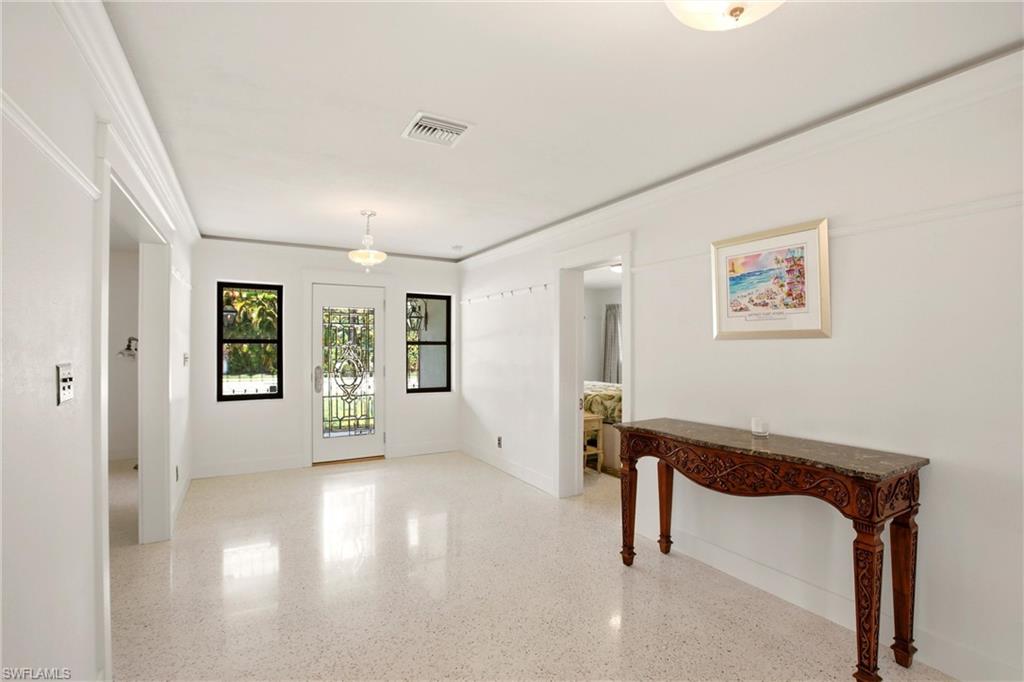 2706 Rhode Island Ave Property Photo 3