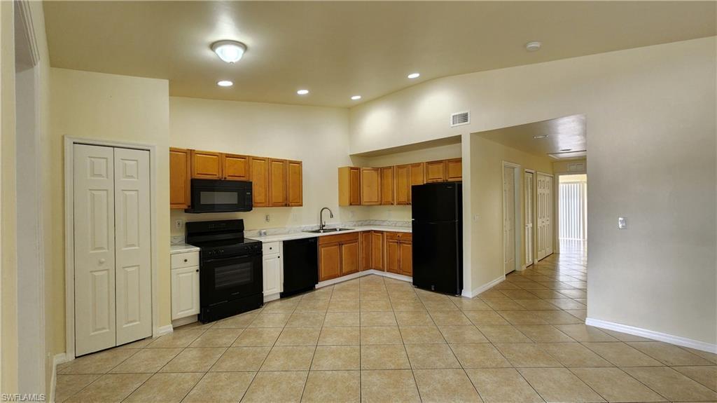 2118 Snead Dr 2118 Property Photo 4