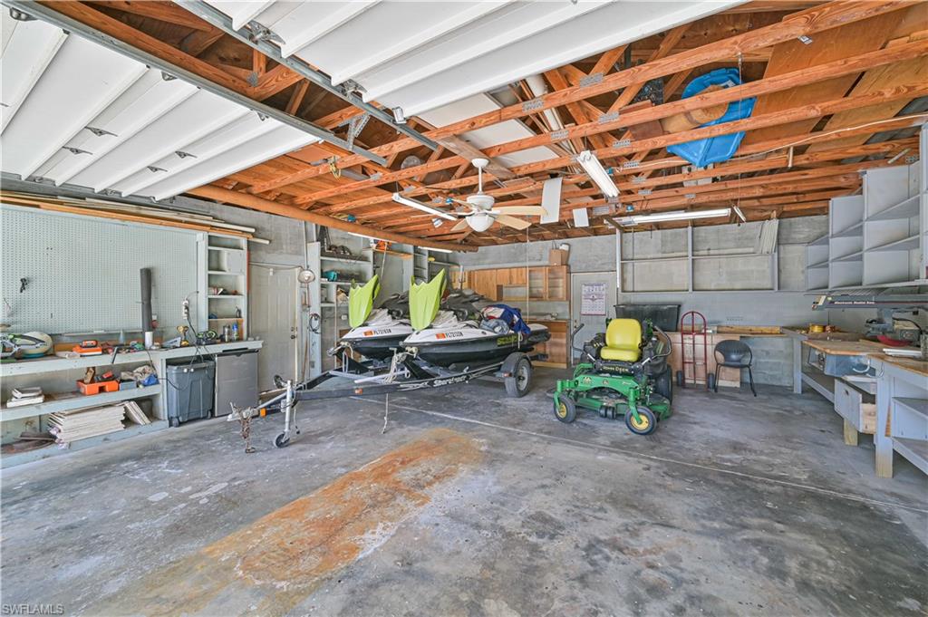 1910 Oak Dr Property Photo 46