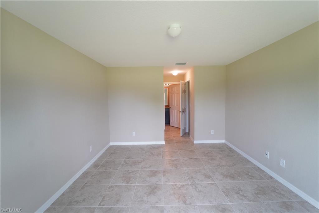 2800 Nw 25th Ter Property Photo 12