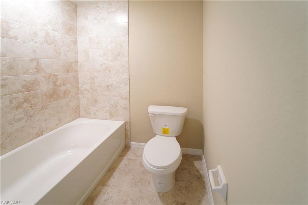 2800 Nw 25th Ter Property Photo 16