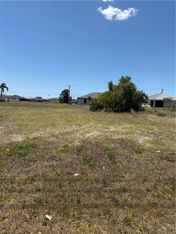 2532 Santa Barbara BLVD N Property Photo 1
