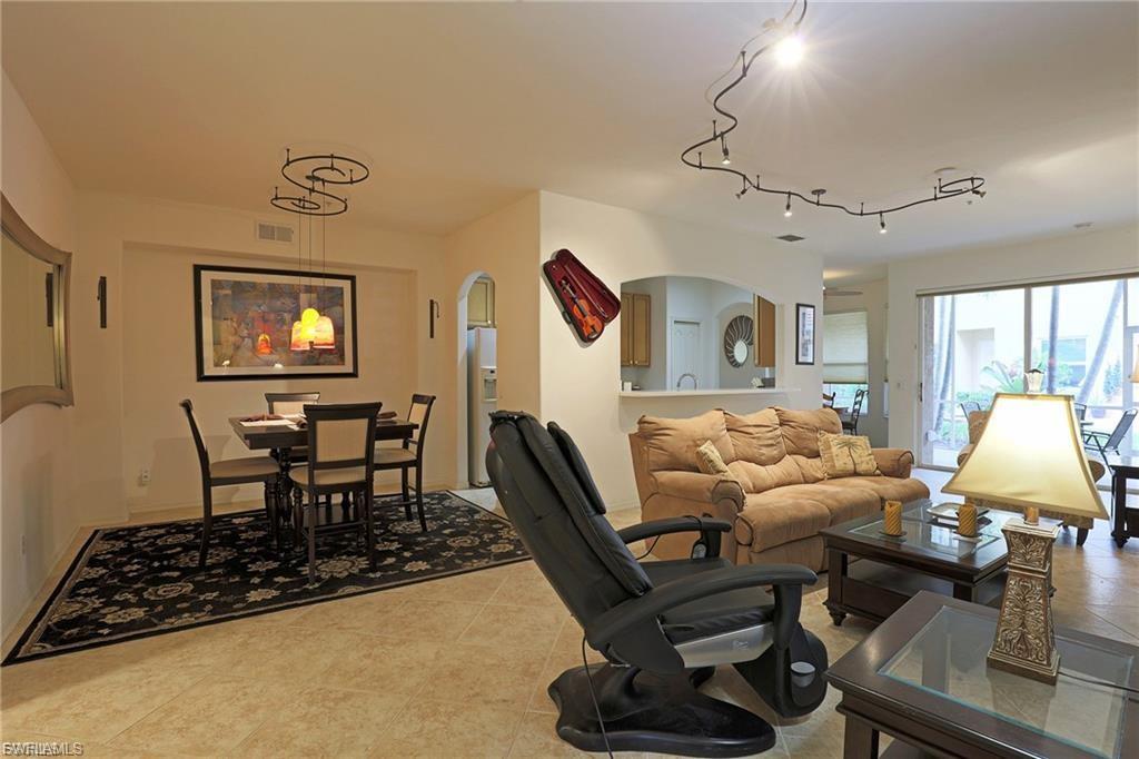 13225 Silver Thorn Loop 304 Property Photo 5
