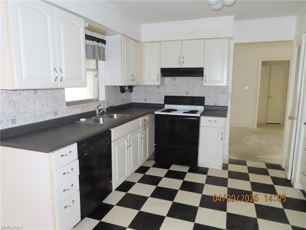 6025 Pine Ln Property Photo 9