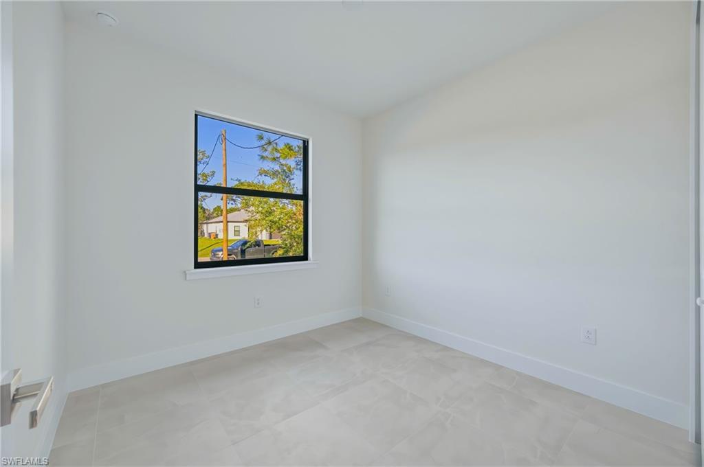 5428 Bristo St Property Photo 10