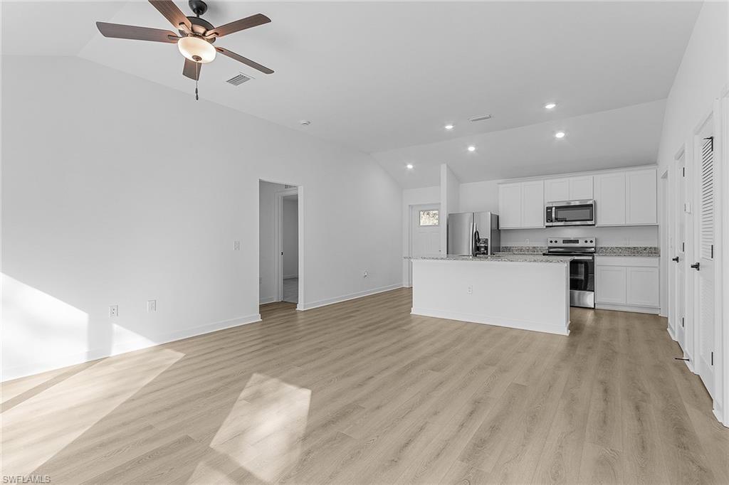 846 Guienne Ln Property Photo 8