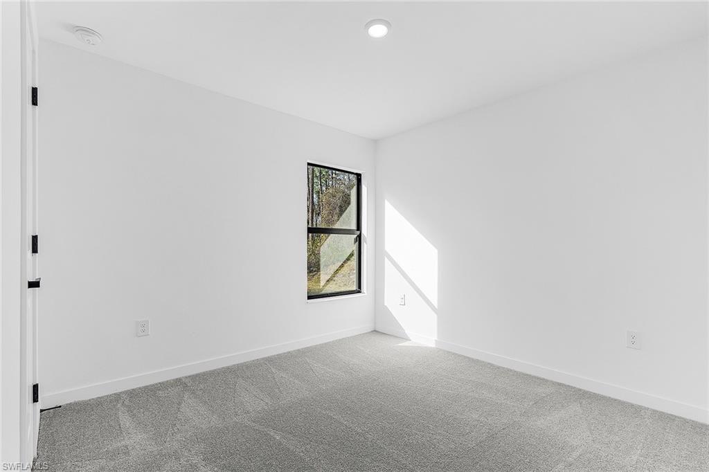 846 Guienne Ln Property Photo 15