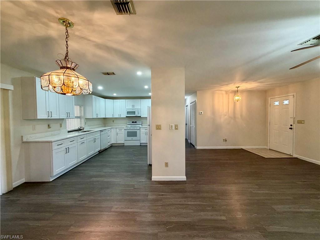 122 Roosevelt Ave Property Photo 3