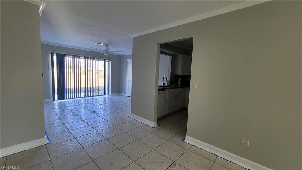 4404 Santa Barbara Blvd Property Photo 4