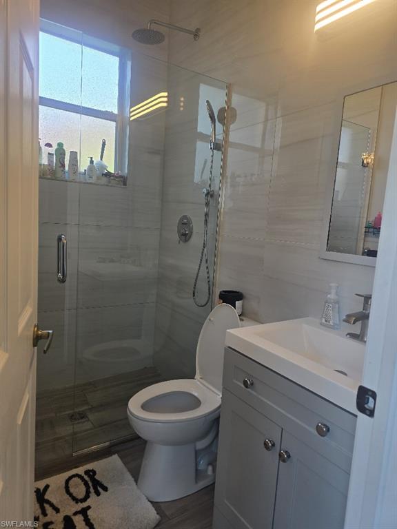 1028 Port Orange Ct Property Photo 24