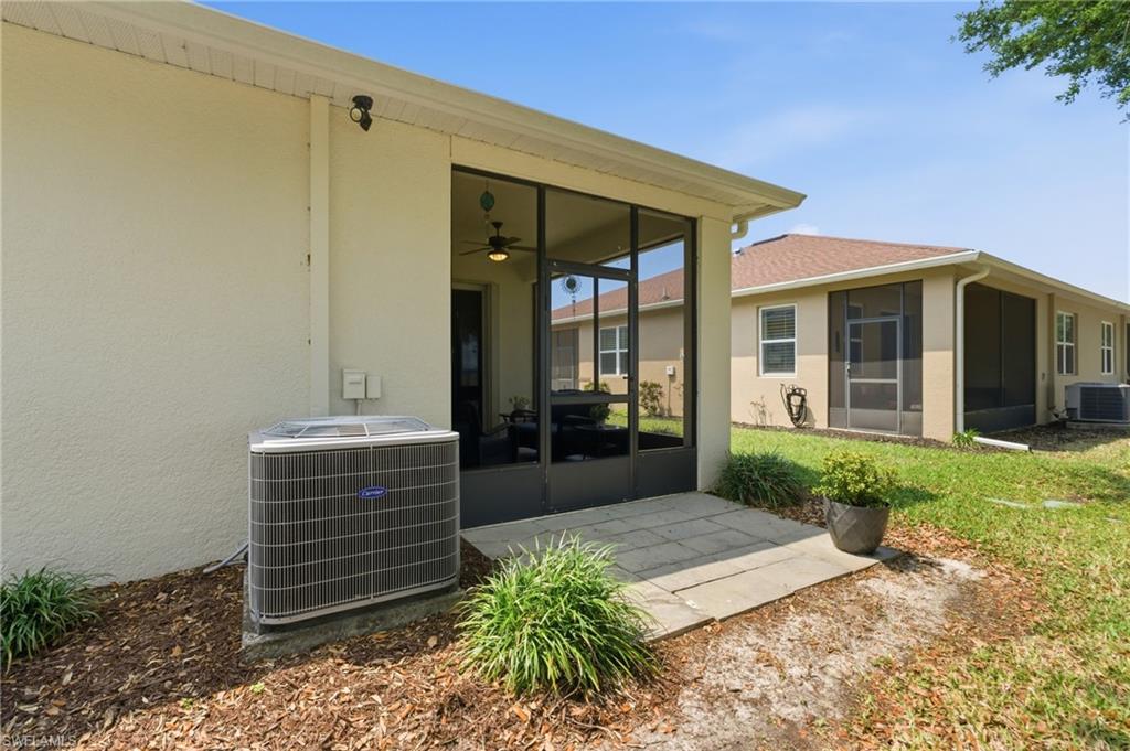 8834 Tuscany Isles Dr Property Photo 28