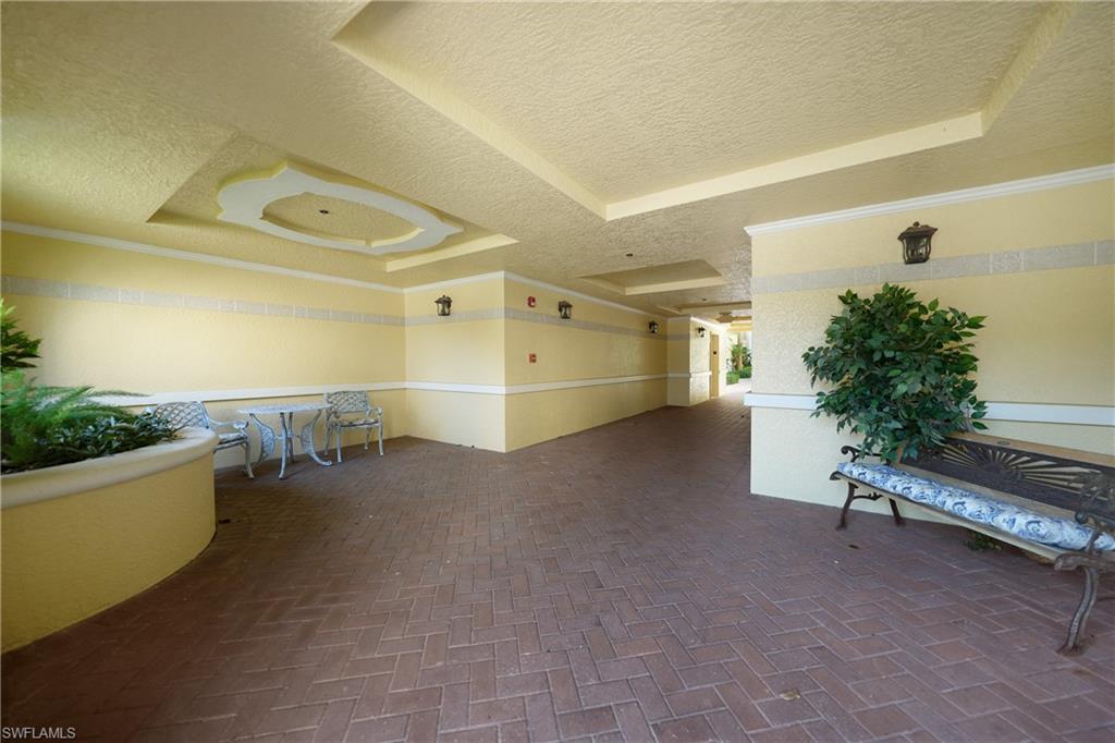 255 W End Dr 3306 Property Photo 5