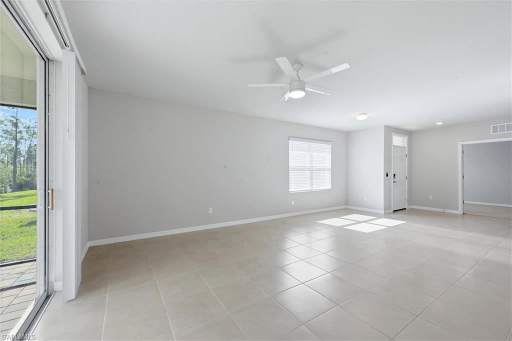 20579 Plumwood Loop Property Photo 8
