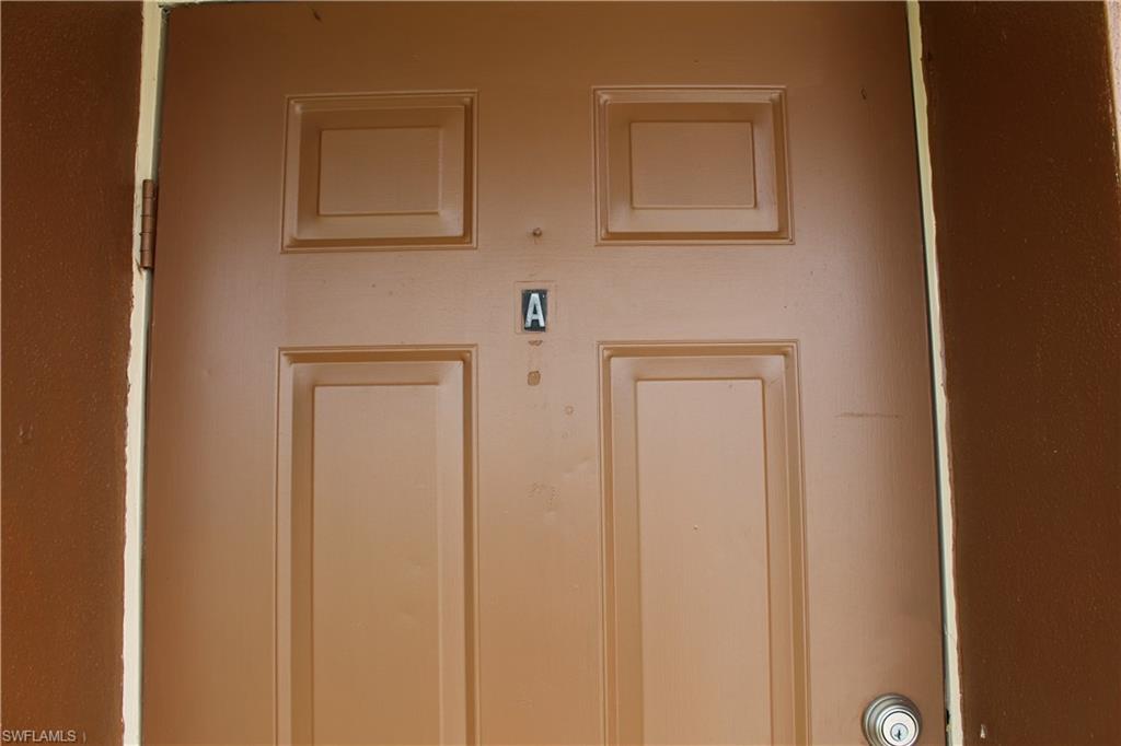511 Se 5th Pl A - B Property Photo 2