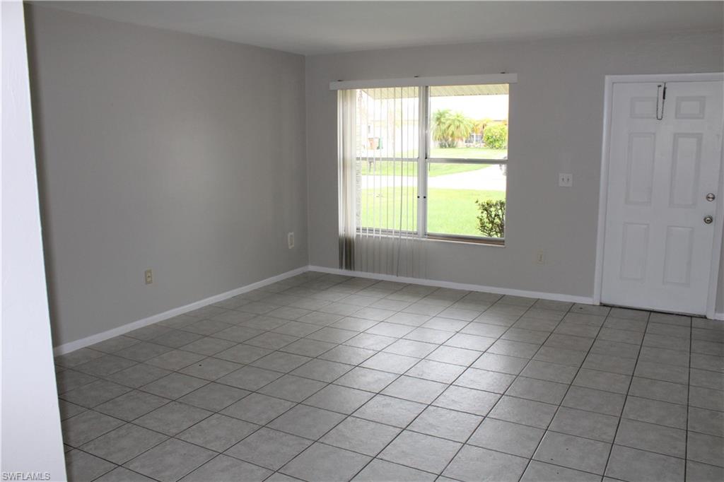 511 Se 5th Pl A - B Property Photo 15