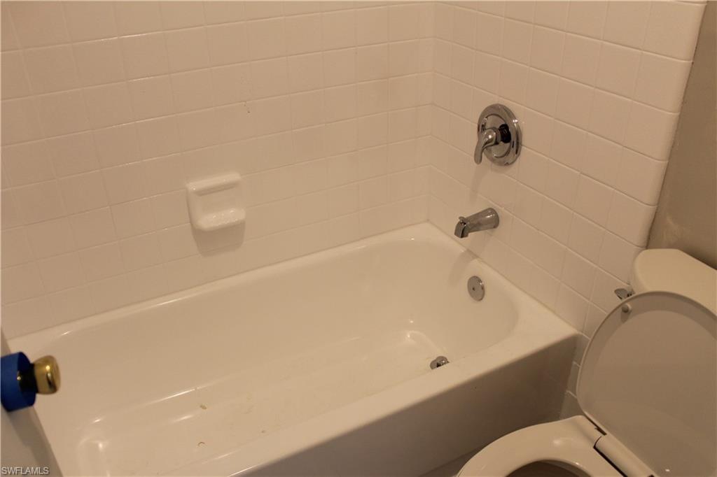 511 Se 5th Pl A - B Property Photo 20
