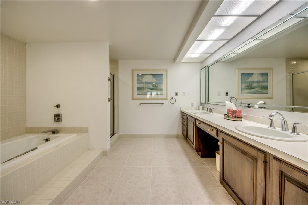 5260 S Landings Dr 407 Property Photo 18