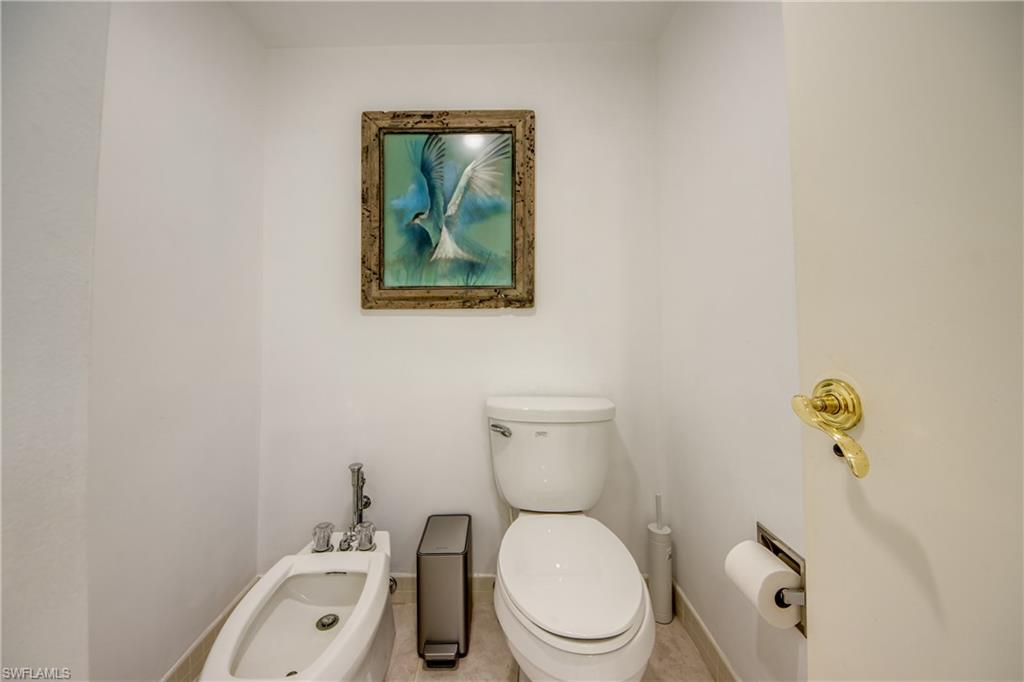 5260 S Landings Dr 407 Property Photo 20