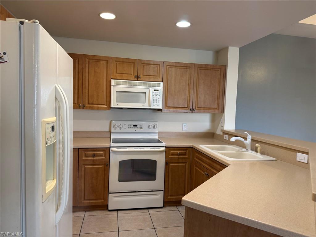 3957 Pomodoro Cir 301 Property Photo 15