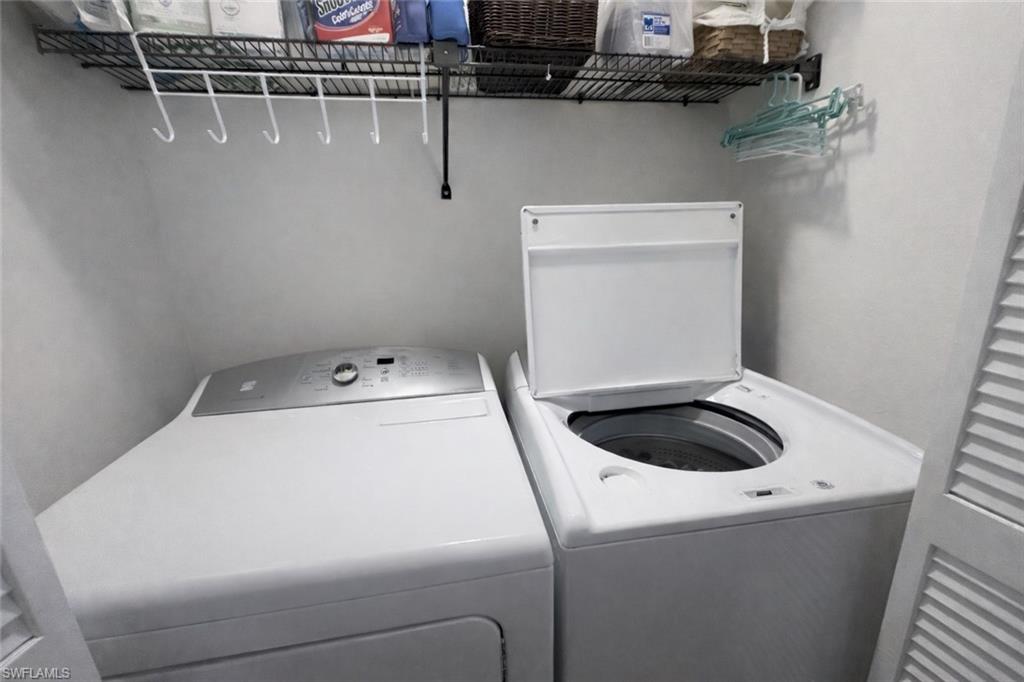 11060 Caravel Cir 201 Property Photo 11