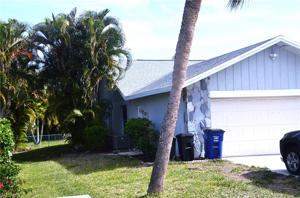6036 Birnam Wood Ln Property Photo 2