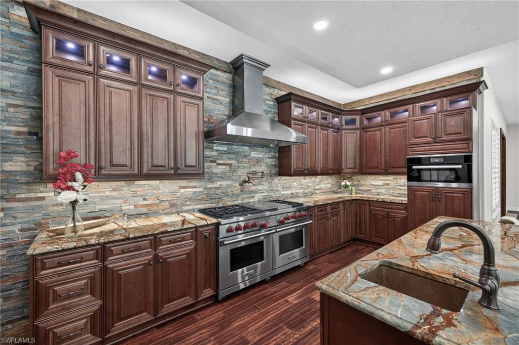 15860 Glendale Ln Property Photo 10