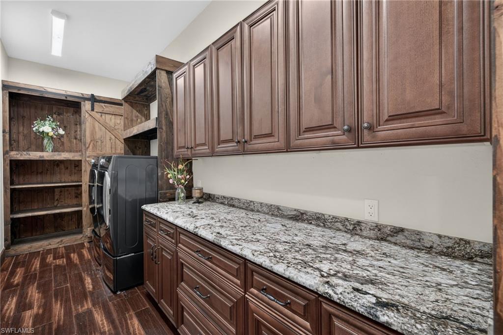 15860 Glendale Ln Property Photo 12