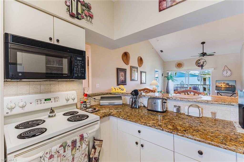 950 Hancock Creek South Blvd 423 Property Photo 6