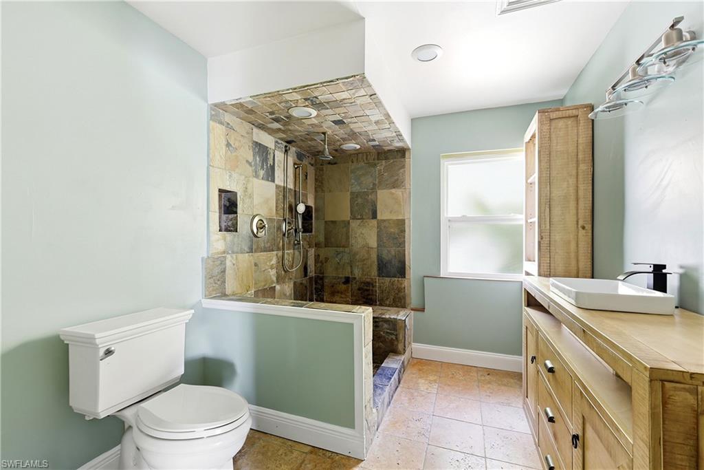 2204 Channel Way Property Photo 27