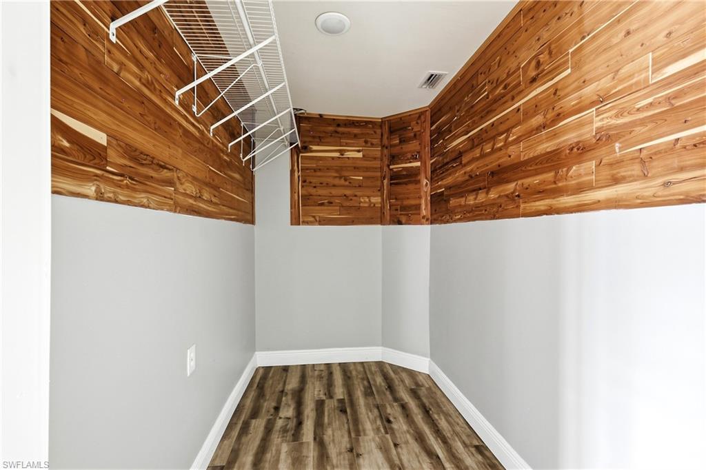 2204 Channel Way Property Photo 30