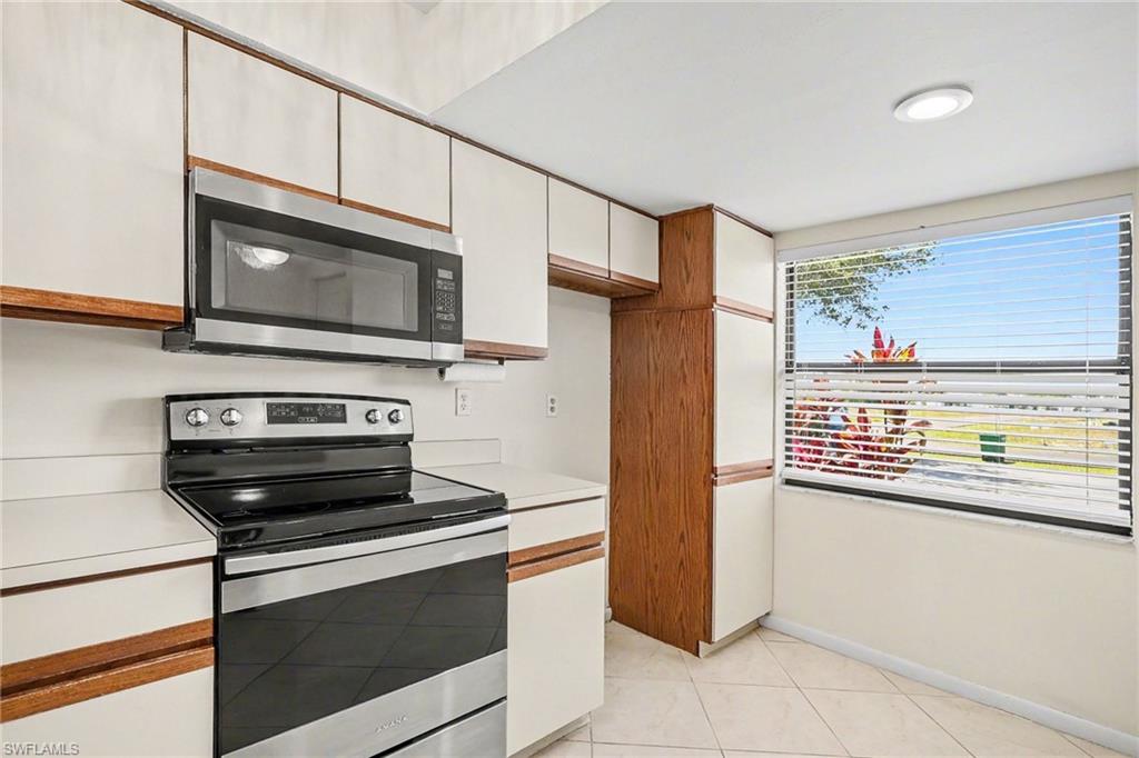 3739 Sw 9th Ave 112 Property Photo 7