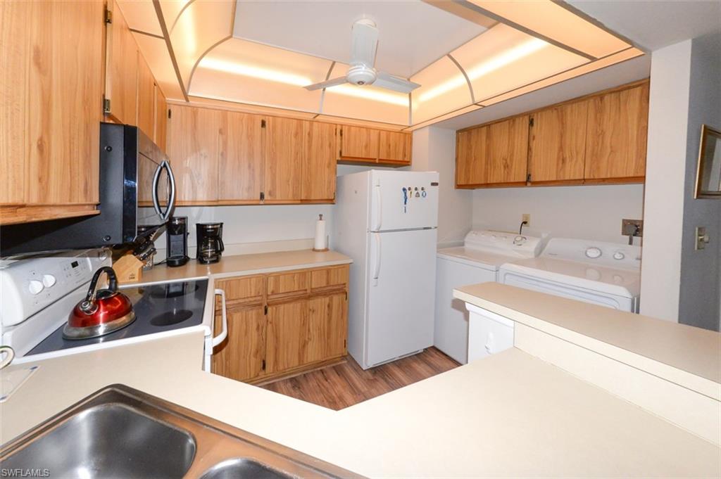 10891 Meadow Lark Cove Dr Property Photo 13