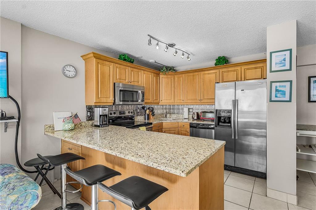 8701 Estero Blvd 907 Property Photo 3