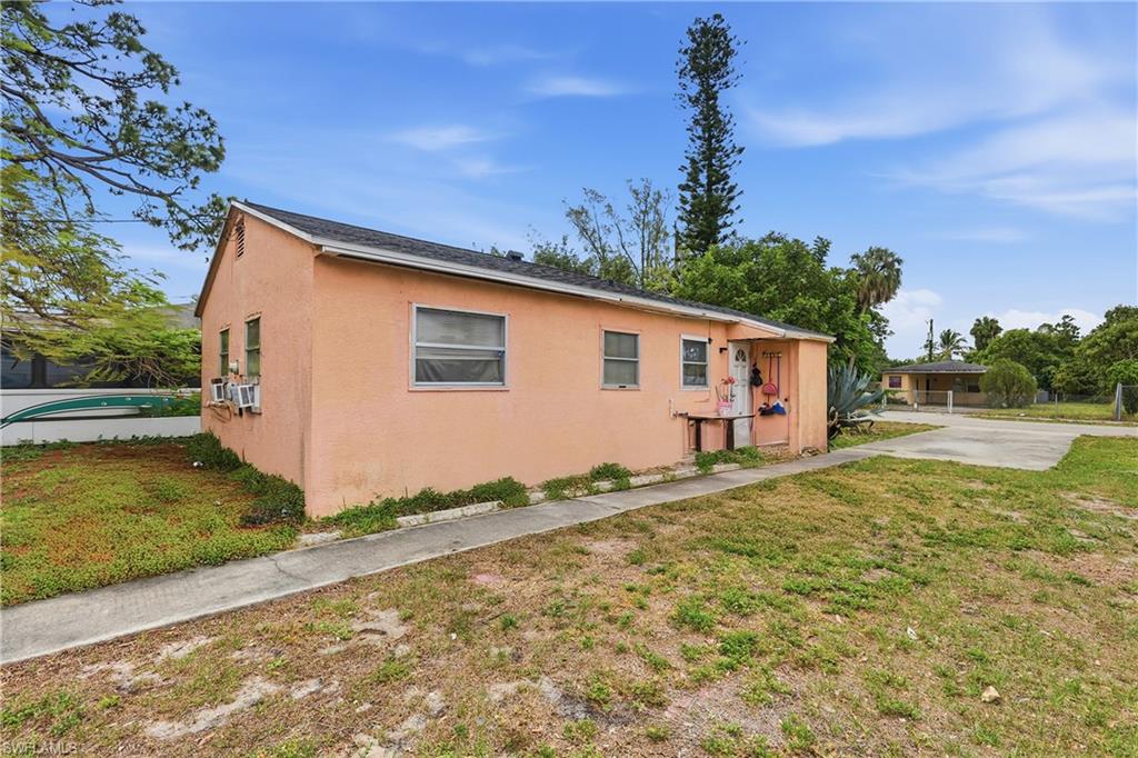 2355 Jeffcott St Property Photo 8