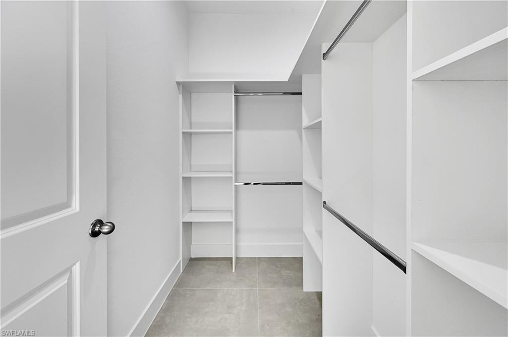 767 Nina Ave S Property Photo 29
