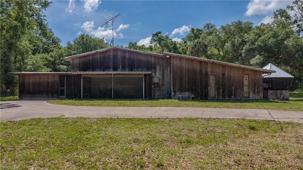 1040 Kirby Thompson Rd Property Photo 8
