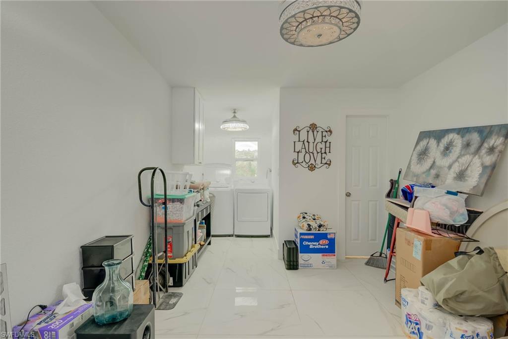 14539 Riverside Dr Property Photo 12