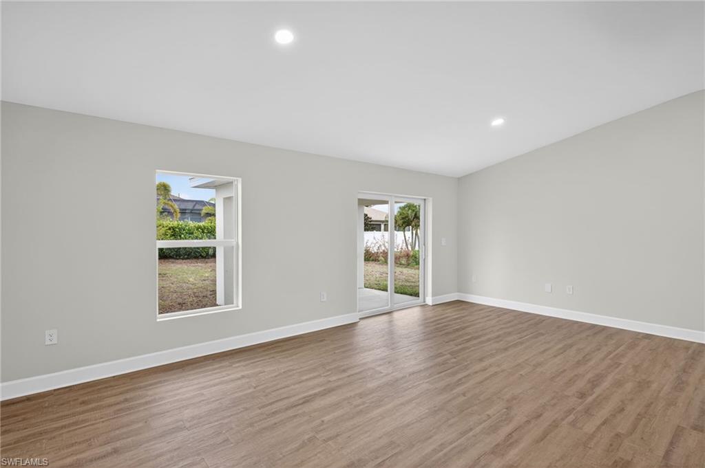 2426 Nw 19th Ave Property Photo 12