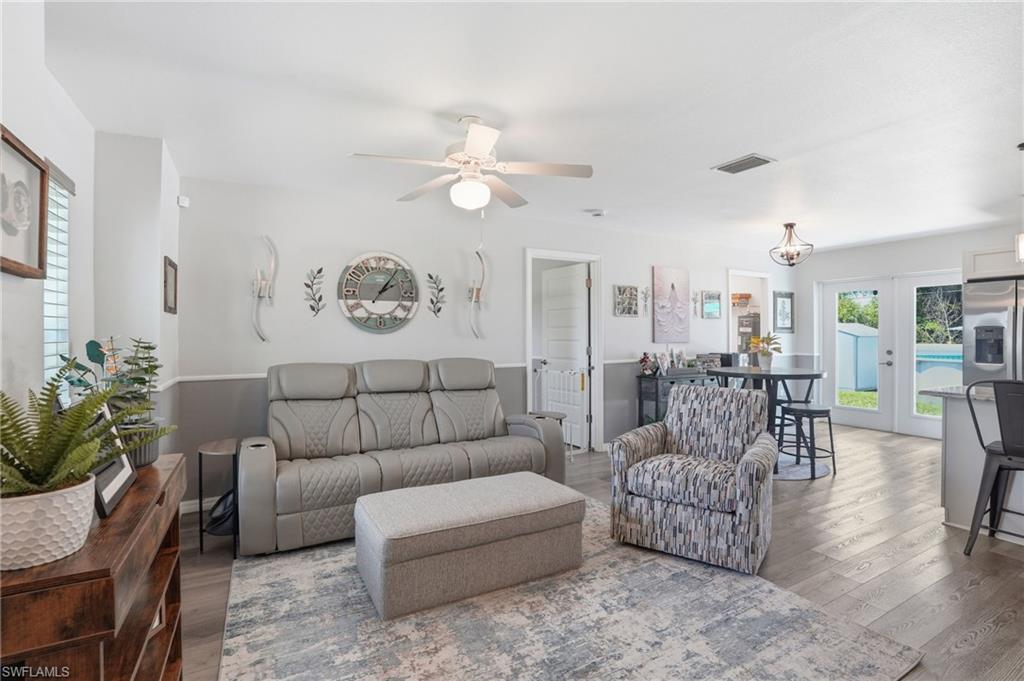 448 Glengary Cir Property Photo 15