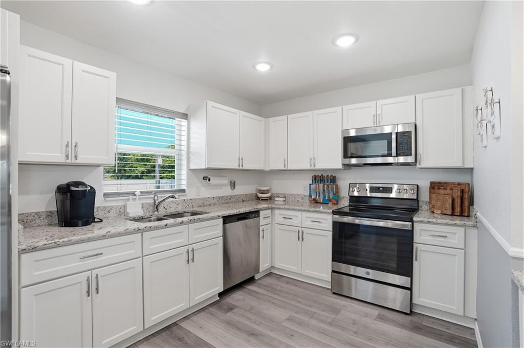 448 Glengary Cir Property Photo 18